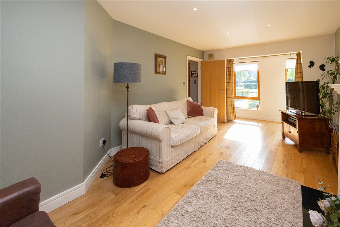 8 Blackthorn Hill Crescent, Rathcoole, County Dublin, D24 PN52