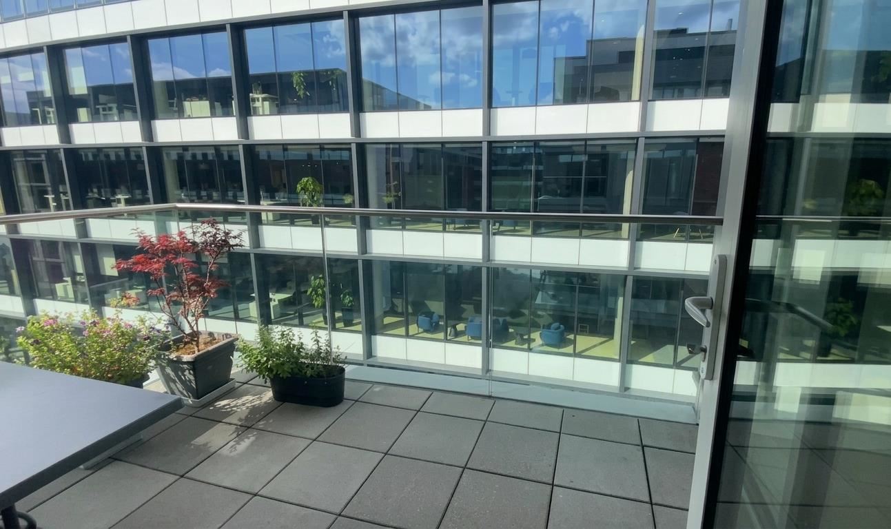 17 Hanover Court, 8 Hanover Quay, Dublin 2