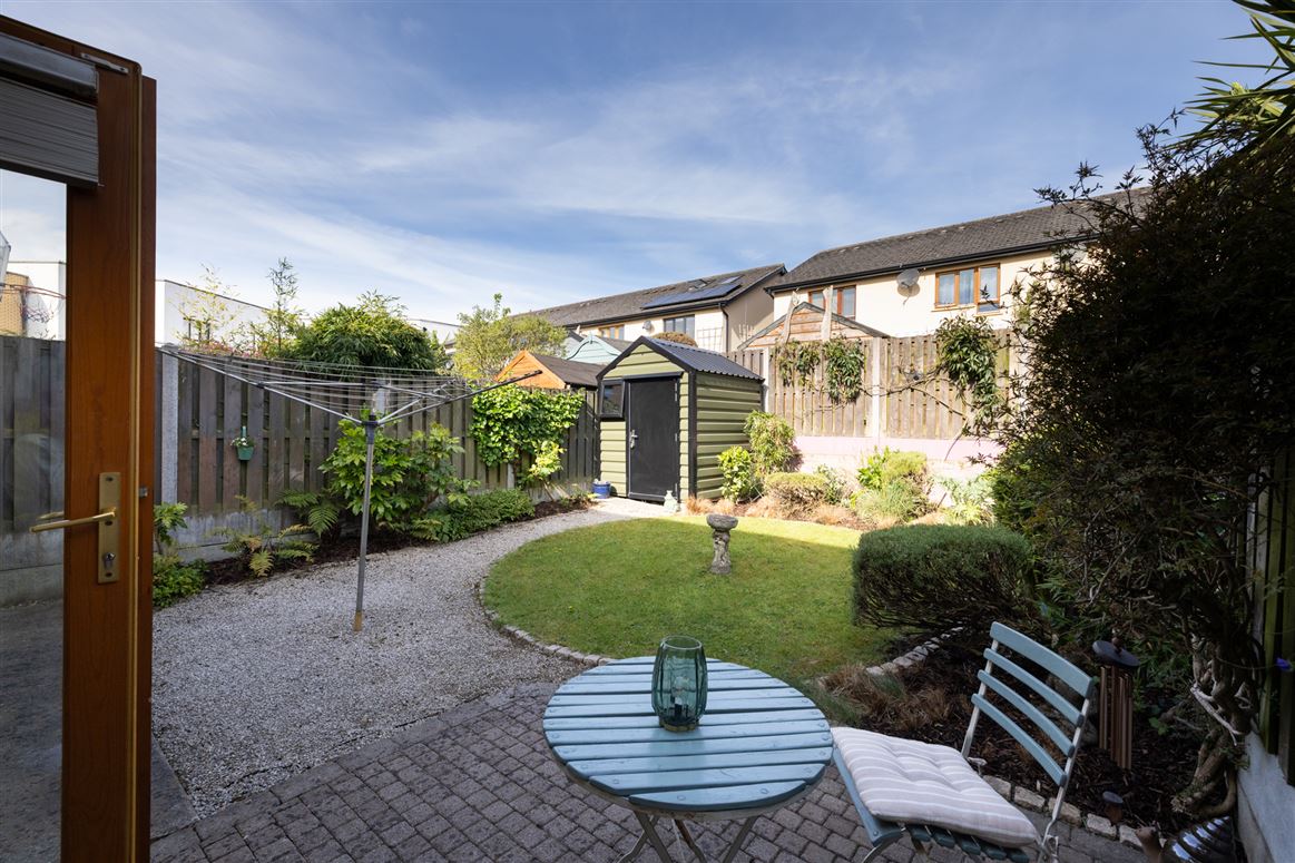 8 Blackthorn Hill Crescent, Rathcoole, County Dublin, D24 PN52